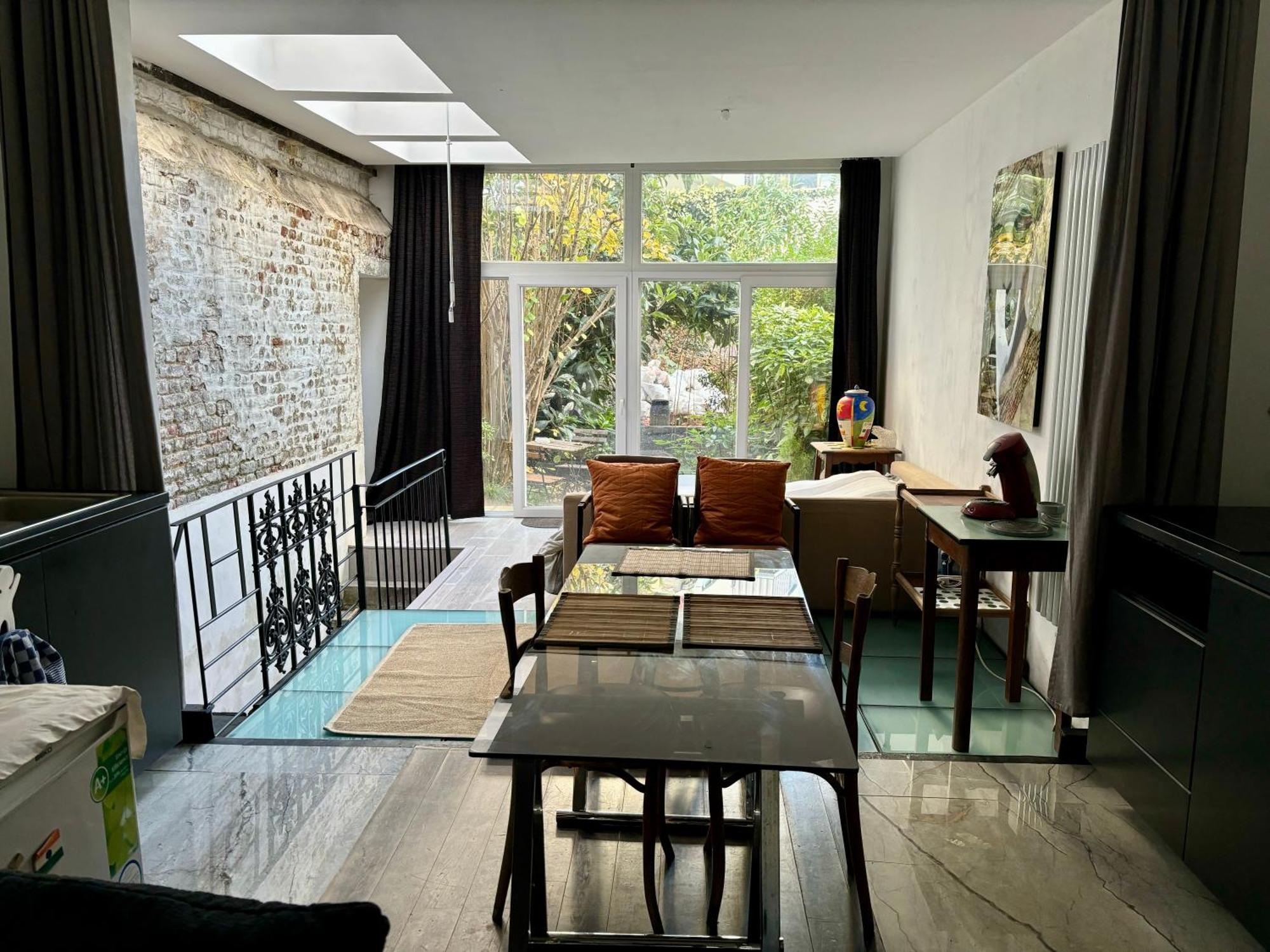 Art Apartment Брюссель Экстерьер фото